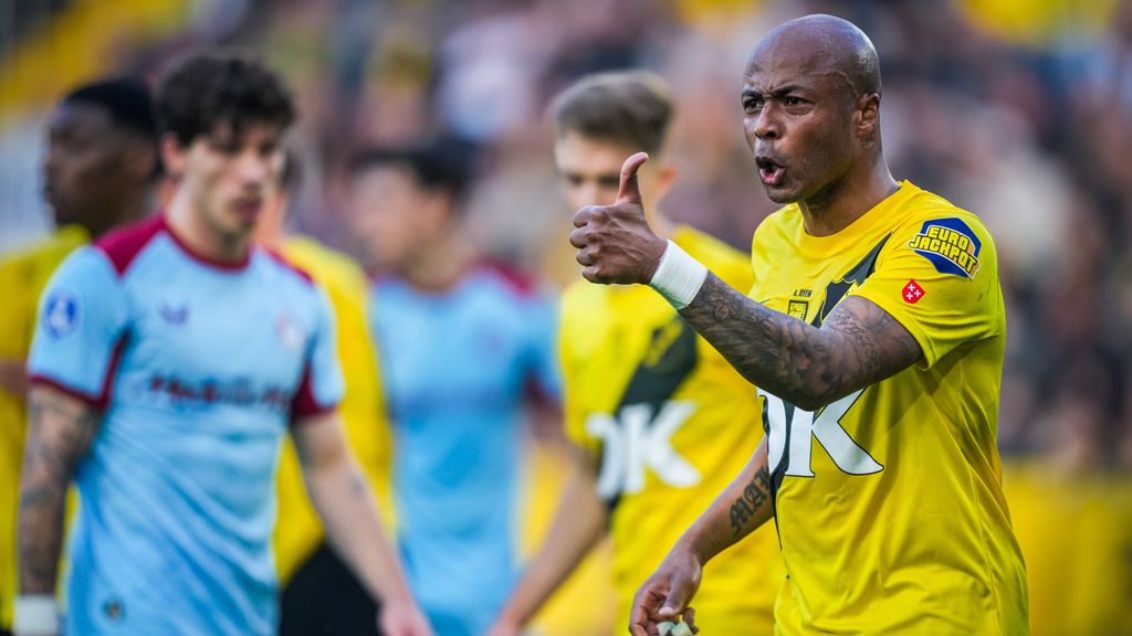 NAC op 3-2 voorsprong tegen Feyenoord • Eerste basisplaats Sterling