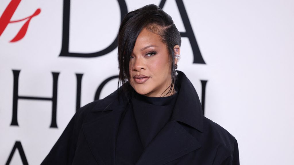 Huis Rihanna meermaals beschoten, verdachte opgepakt Huis Rihanna meermaals beschoten, verdachte opgepakt