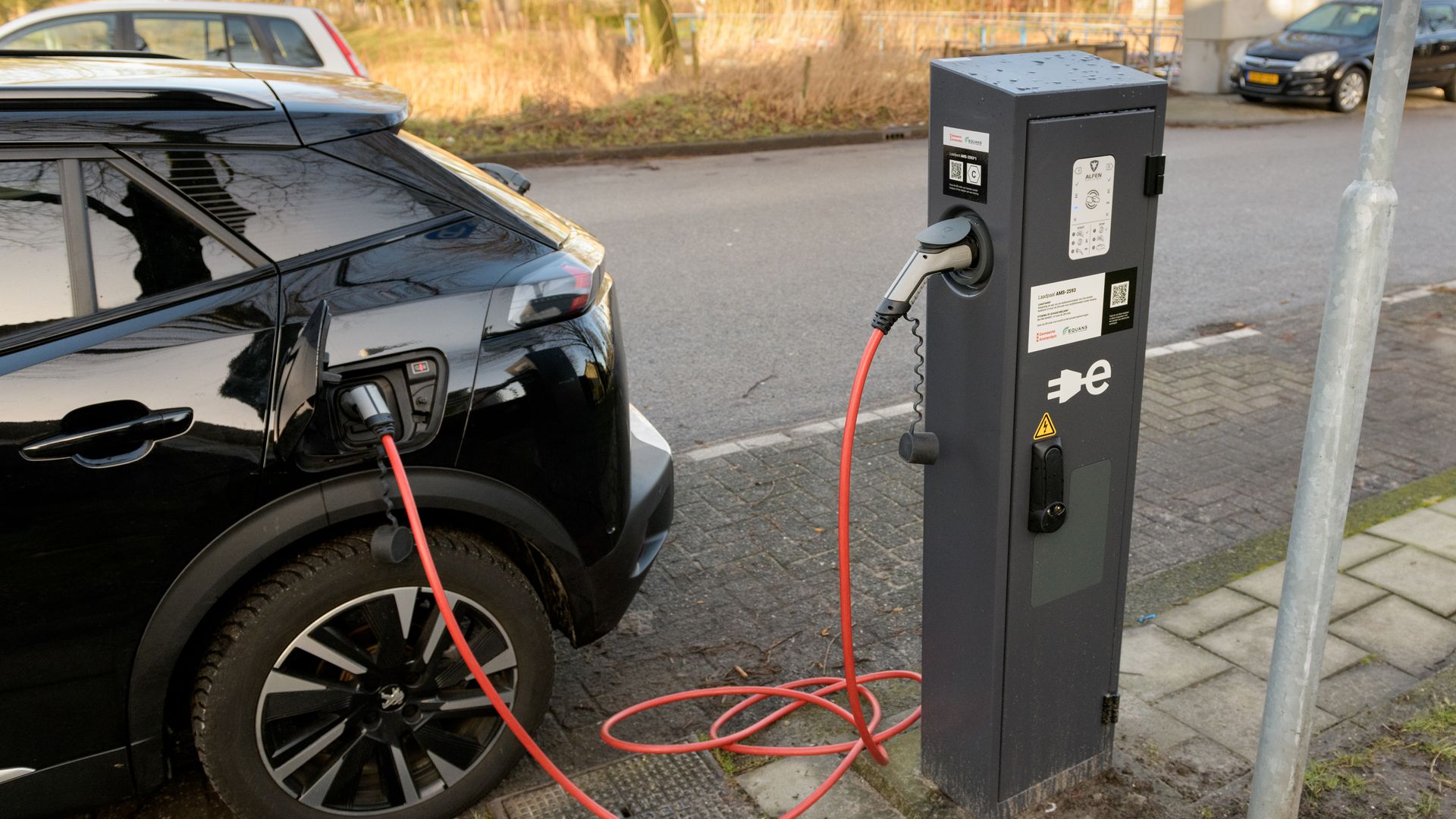 Veel plannen, nauwelijks stroom: gemeenten moeten creatief zijn én kiezen