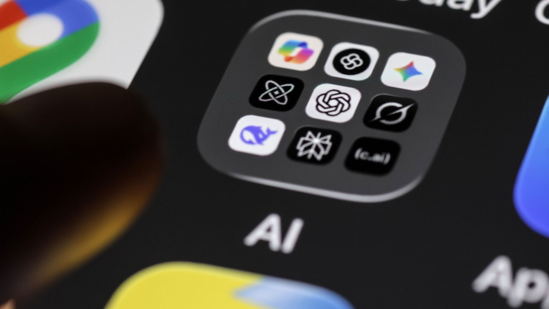 Lokale partijen worden genegeerd door AI-chatbots, 'niet geschikt als stemhulp'