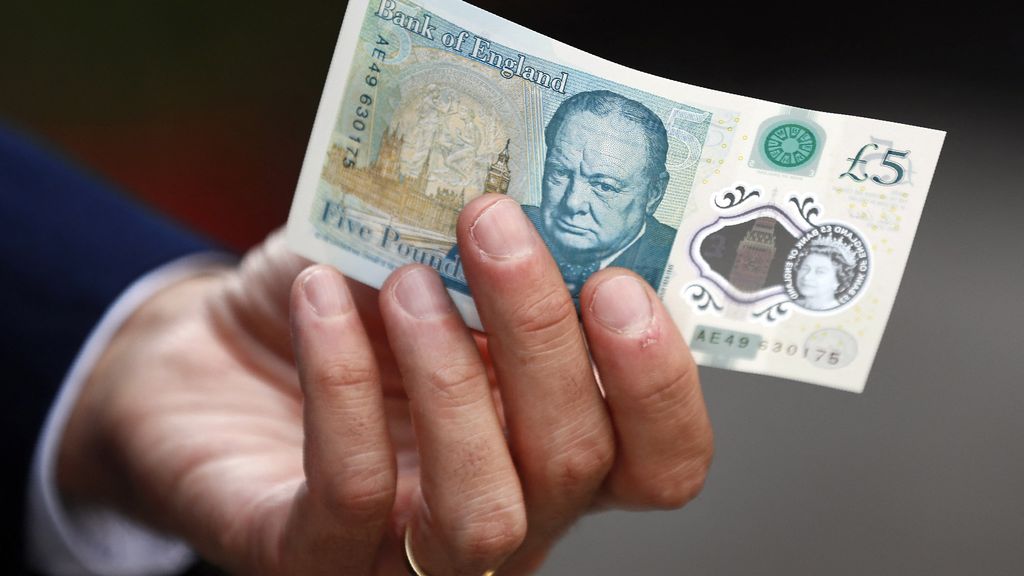 Foto: Kleindochter: prima als Churchill verdwijnt van Britse bankbiljetten 