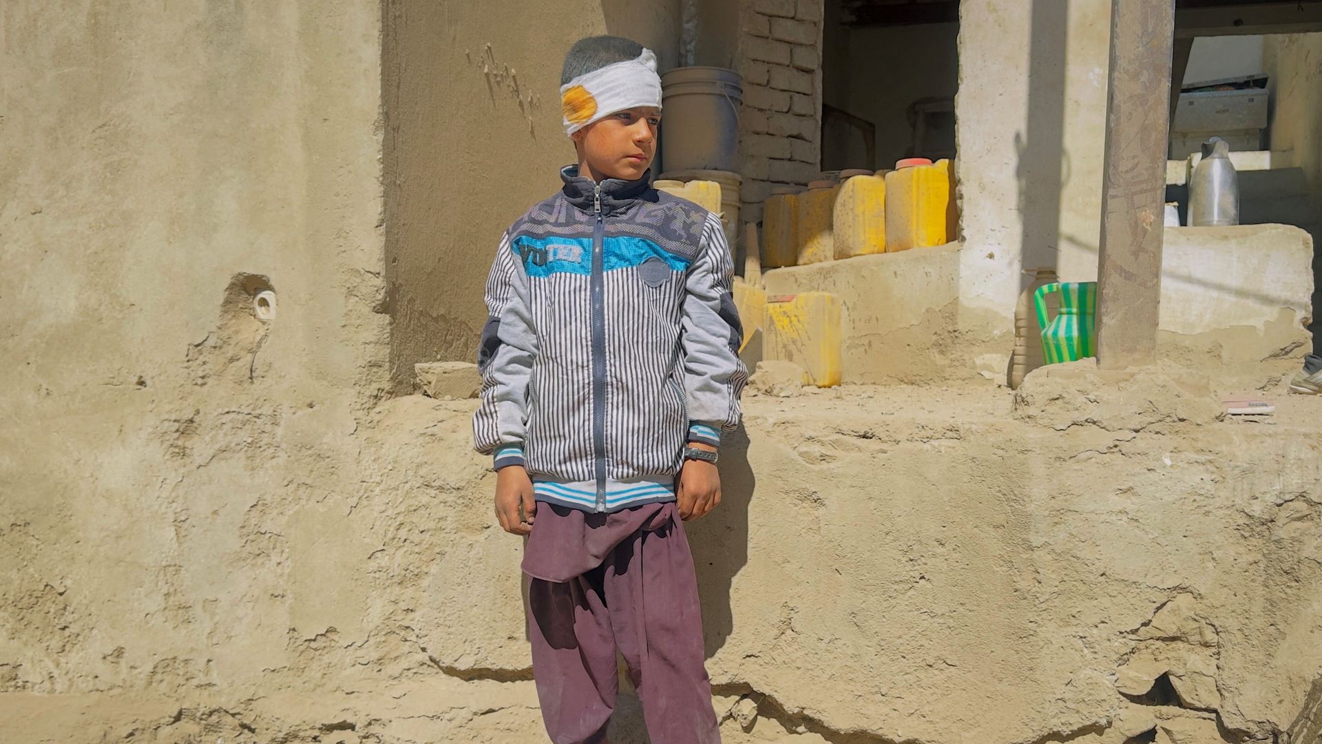 Taliban: vier doden bij luchtaanvallen Pakistan, tegenaanval uitgevoerd