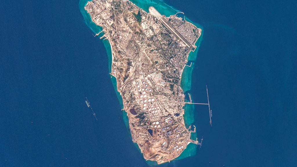 Foto: Rotseilandje Kharg ineens brandpunt in Iran-oorlog