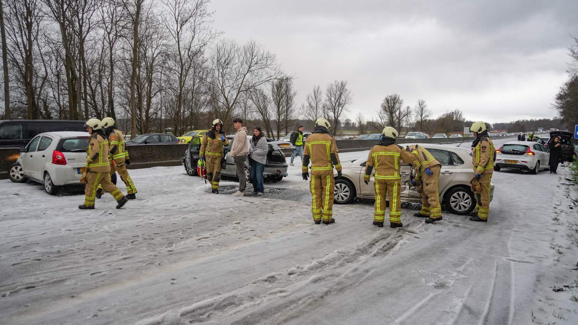 Meerdere ongevallen door hagelbuien in Noord-Nederland