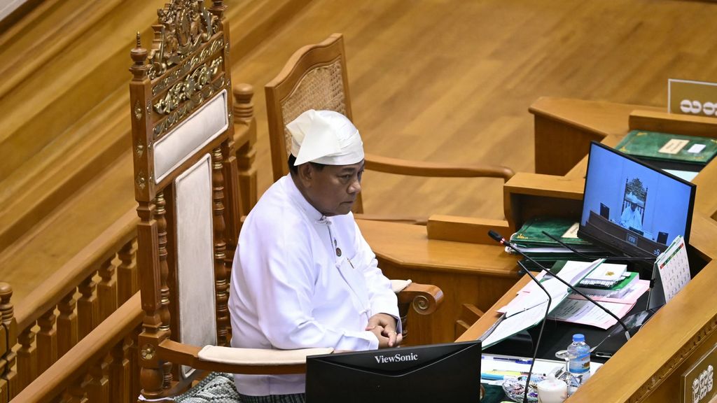 Foto: Parlement Myanmar voor het eerst in vijf jaar bijeen, junta blijft de baas