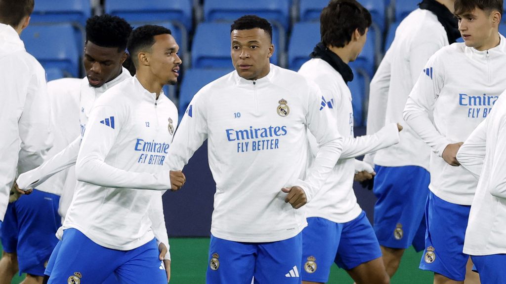 Mbappé terug bij Real Madrid, 16-jarige keeper mag dromen van Bayern-debuut