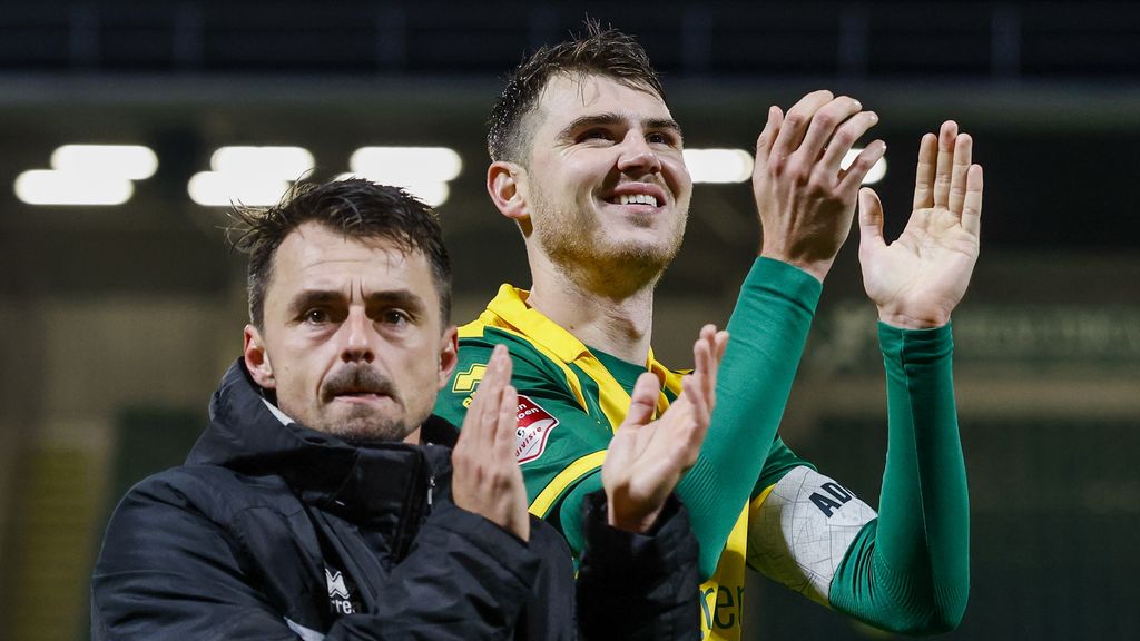 Flinterdunne lijn tussen crisis en euforie: ADO bijna terug in de eredivisie