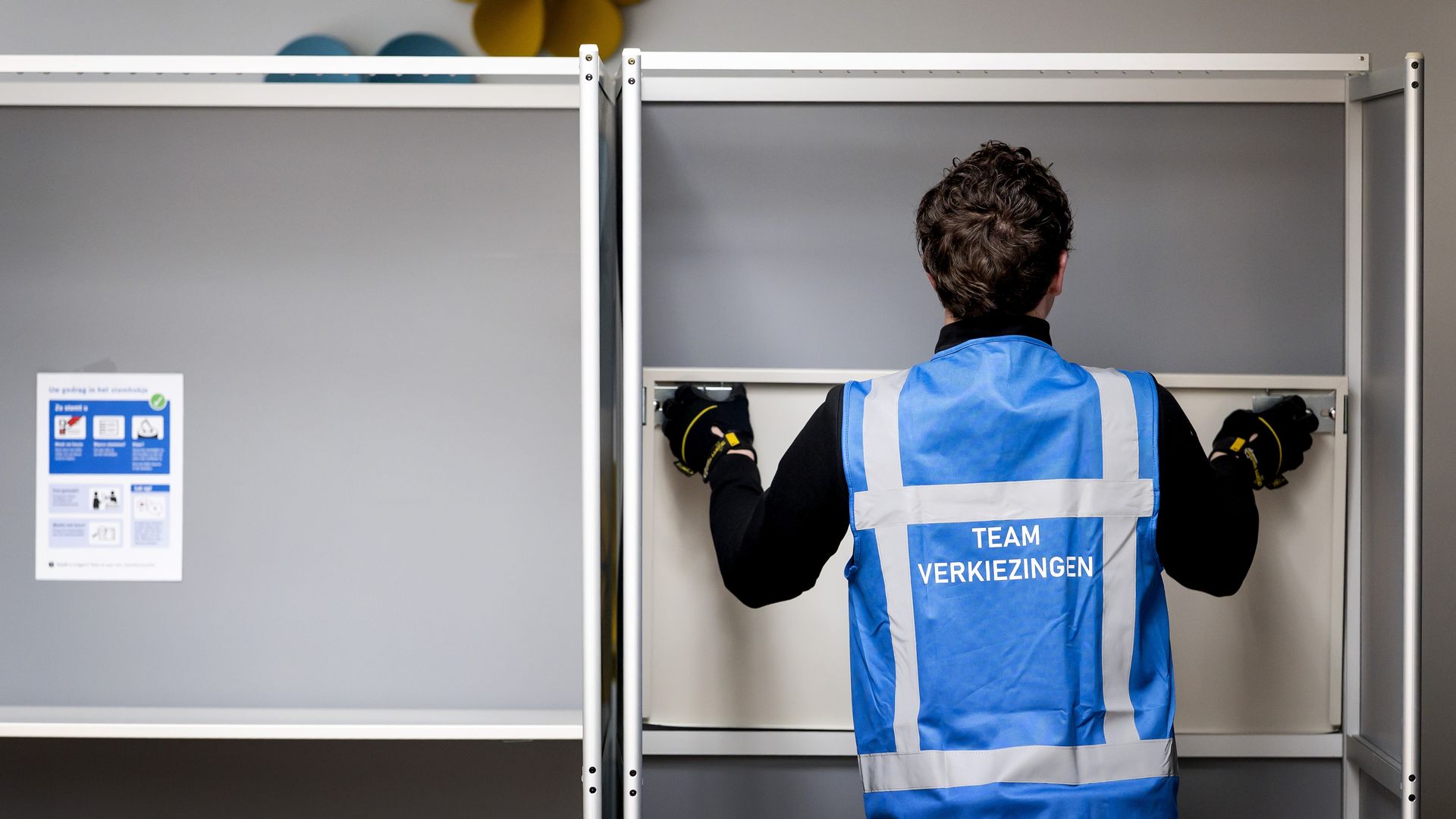 Opkomst lokale verkiezingen steeds lager, 'groepen worden niet gehoord'