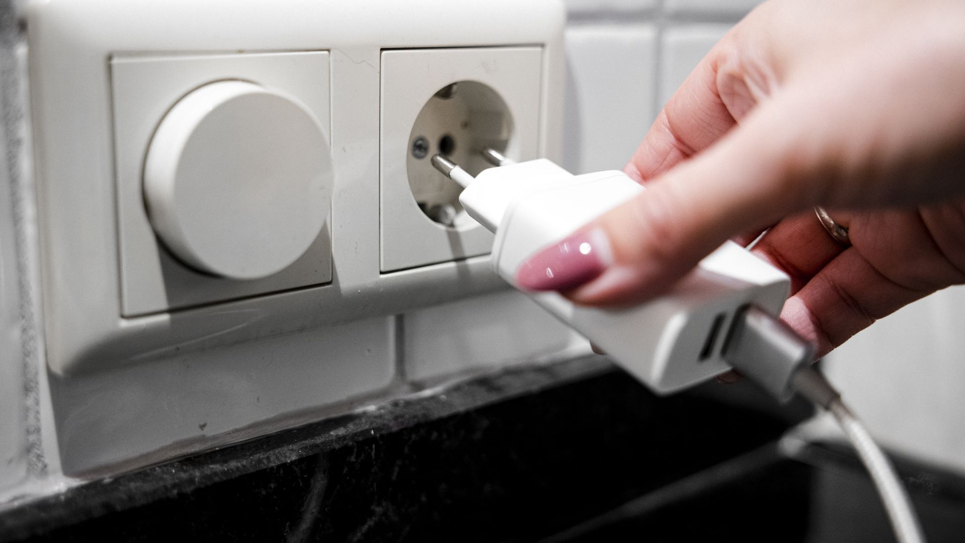 'Huishoudens merken piek in prijsstijging door oorlog pas over 21 maanden'