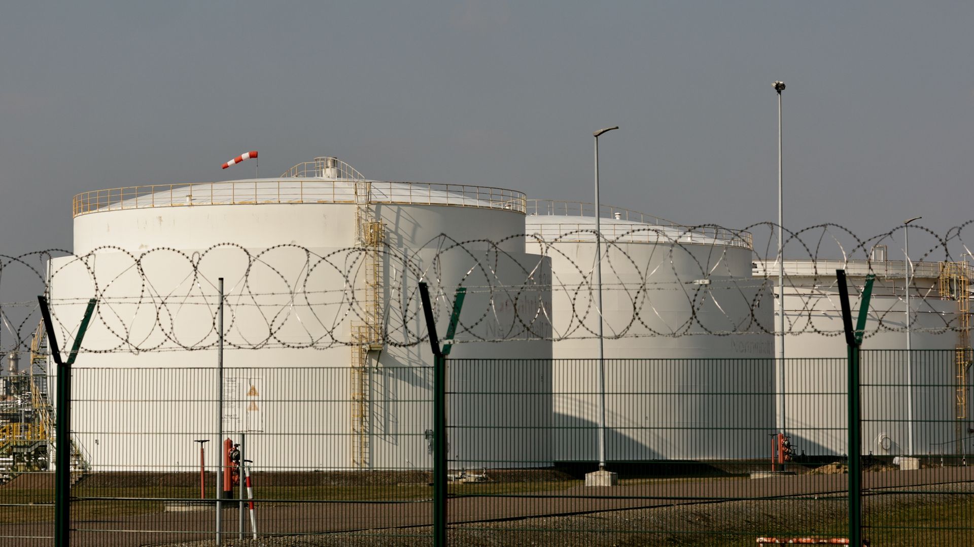 VS staat verkoop Iraanse olie toe vanwege gestegen olieprijs