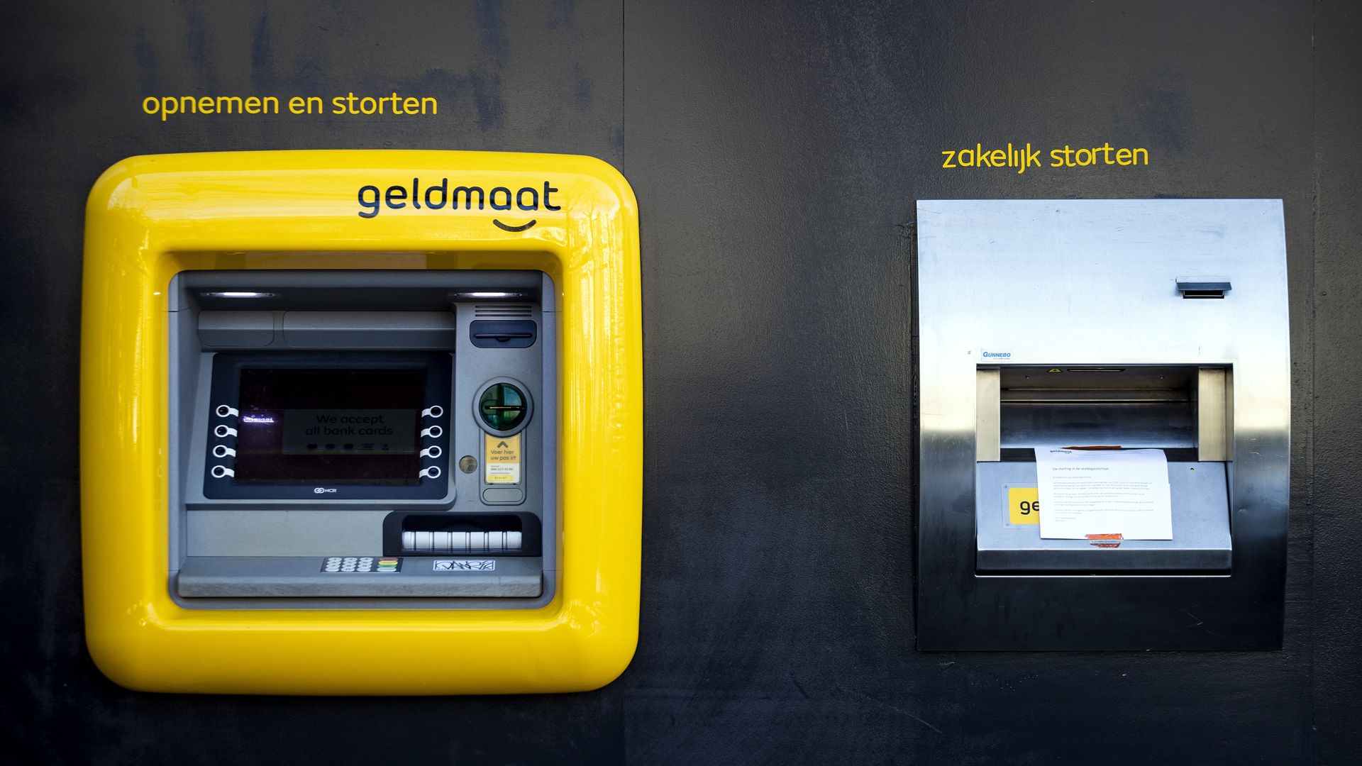 Plofkrakers terug met zwaardere explosieven: 'Plakken zakken flitspoeder tegen de automaat'