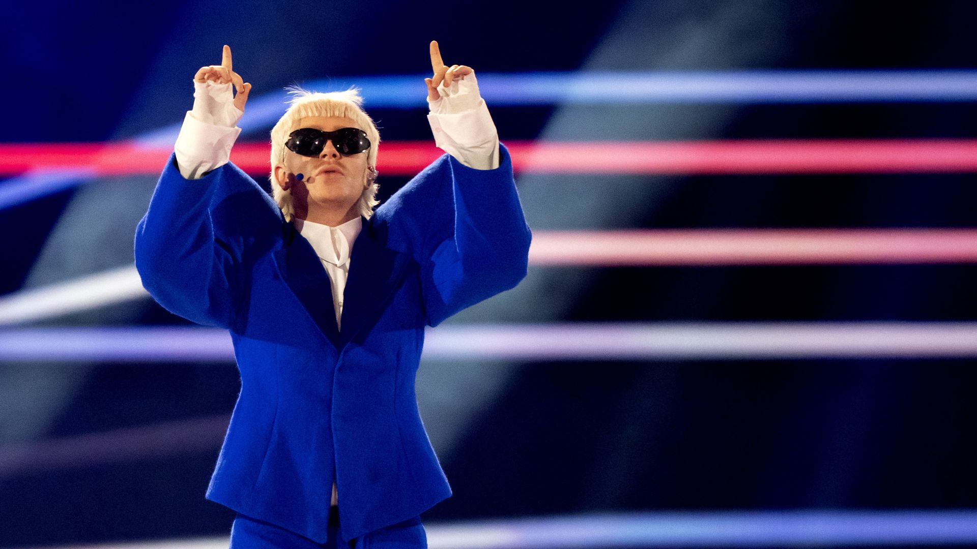 Joost Klein trapt wereldtournee af: 'Zijn verhaal gaat dwars door de taalbarrière heen'