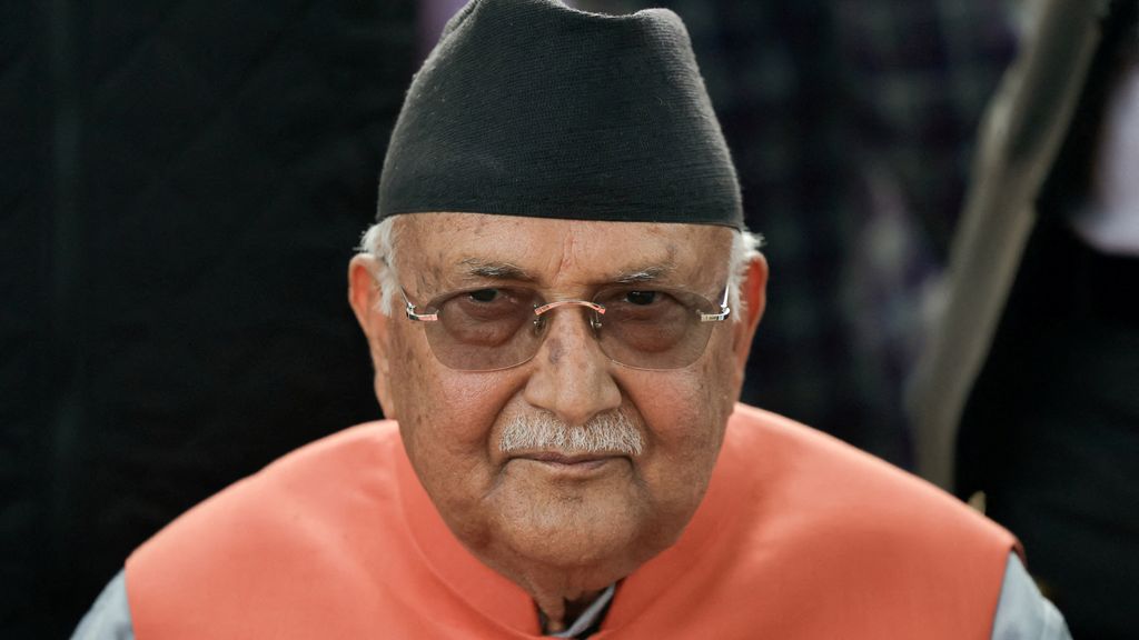 Nepalese oud-premier gearresteerd om rol bij dodelijke Gen Z-protesten Nepalese oud-premier gearresteerd om rol bij dodelijke Gen Z-protesten