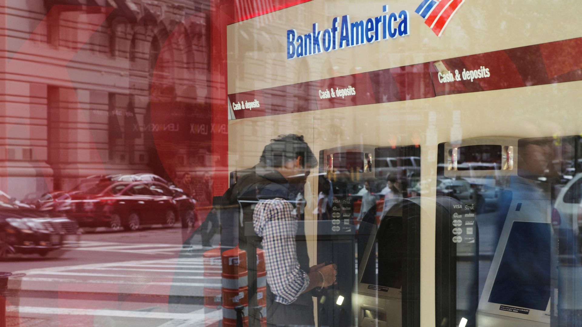 Bank of America schikt voor 72,5 miljoen dollar met slachtoffers in Epstein-zaak