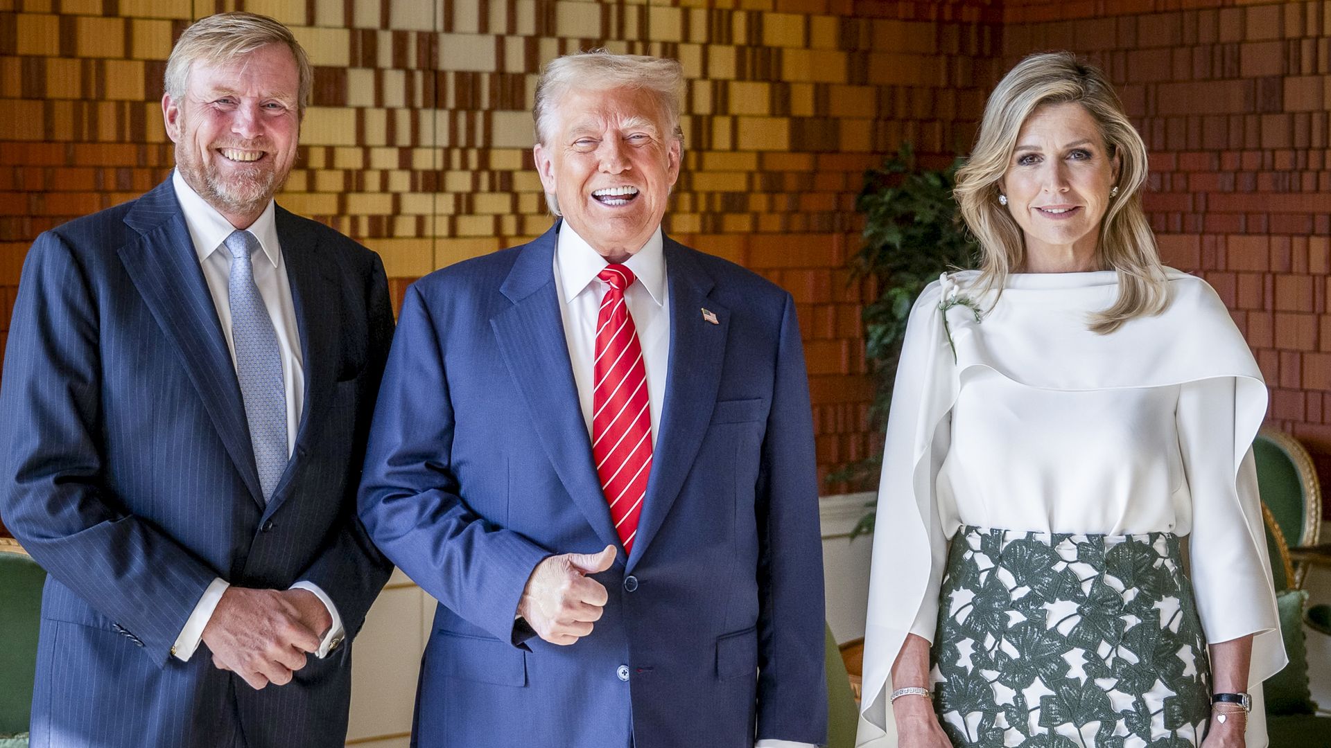 Logeerpartij Willem-Alexander en Máxima bij Trump: ongepast of logisch?