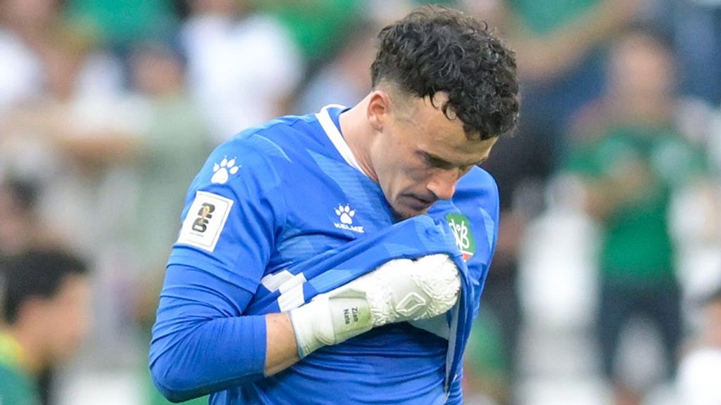 Clubs houden internationals van trainingsveld in afwachting van werkvergunning