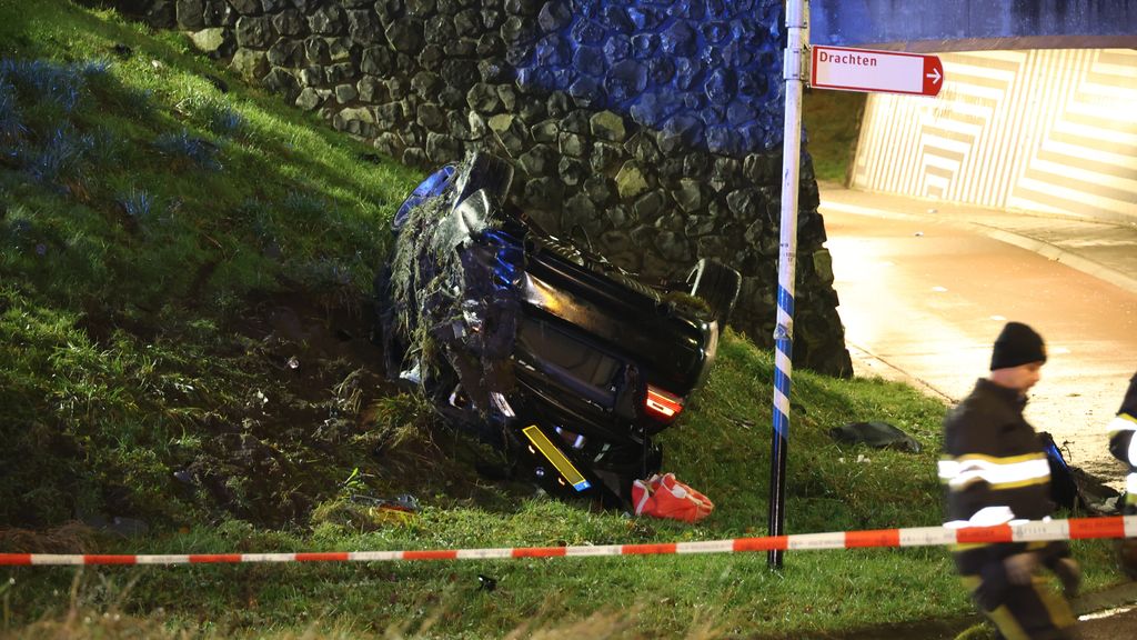 Justitie vervolgt agent die op automobilist schoot in Leeuwarden Justitie vervolgt agent die op automobilist schoot in Leeuwarden