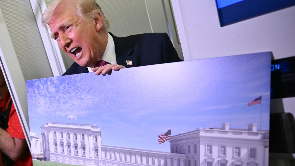 Foto: Rechter legt bouw balzaal Witte Huis stil: 'president is niet de eigenaar'