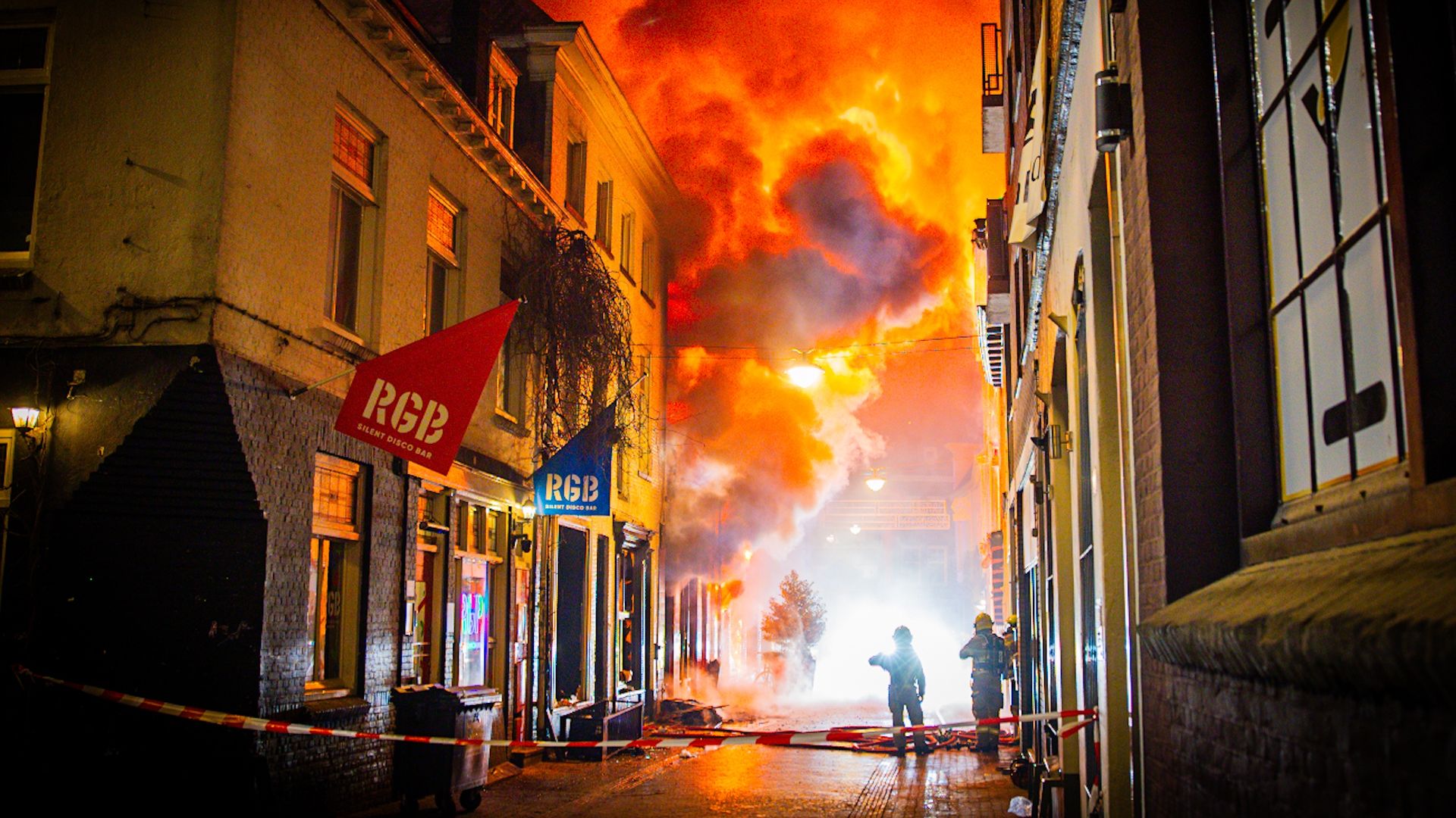 OM eist 10 jaar cel voor brandstichting Arnhem, vrijspraak voor twee anderen