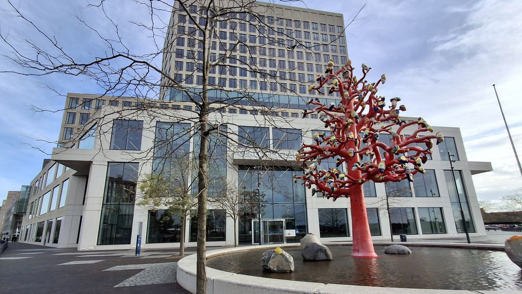 Foto: Taakstraf voor amateurvoetballer Den Bosch na spijkerharde tackle
