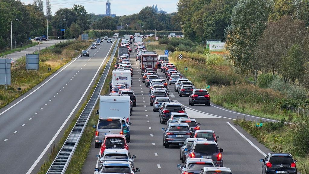 Keukenhof en winkelcentra zetten zich schrap voor paasdrukte