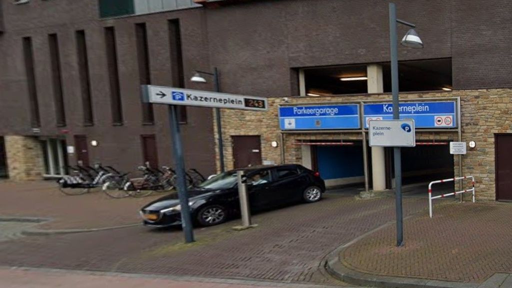 455 keer met dezelfde kaart de parkeergarage uit; Roermond pakt fraude aan
