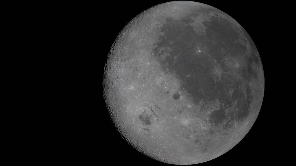 Artemis II bereikt achterkant maan en vestigt afstandsrecord Artemis II bereikt achterkant maan en vestigt afstandsrecord