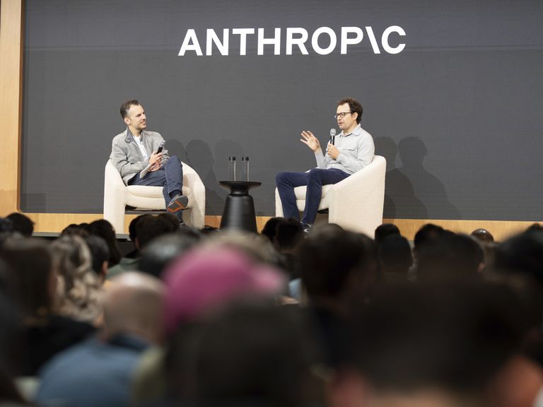 Image for Anthropic houdt AI-model voorlopig achter slot: 'Een soort digitale koevoet'