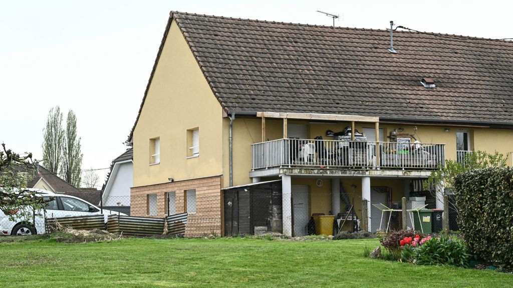 Foto: Franse jongen (9) zat ruim een jaar opgesloten in bestelbusje, vader aangeklaagd