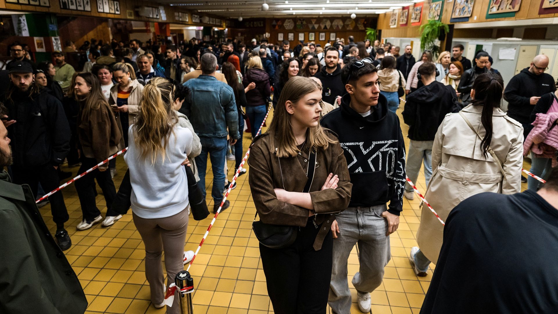 Stembureaus in Hongarije gesloten, historisch hoge opkomst
