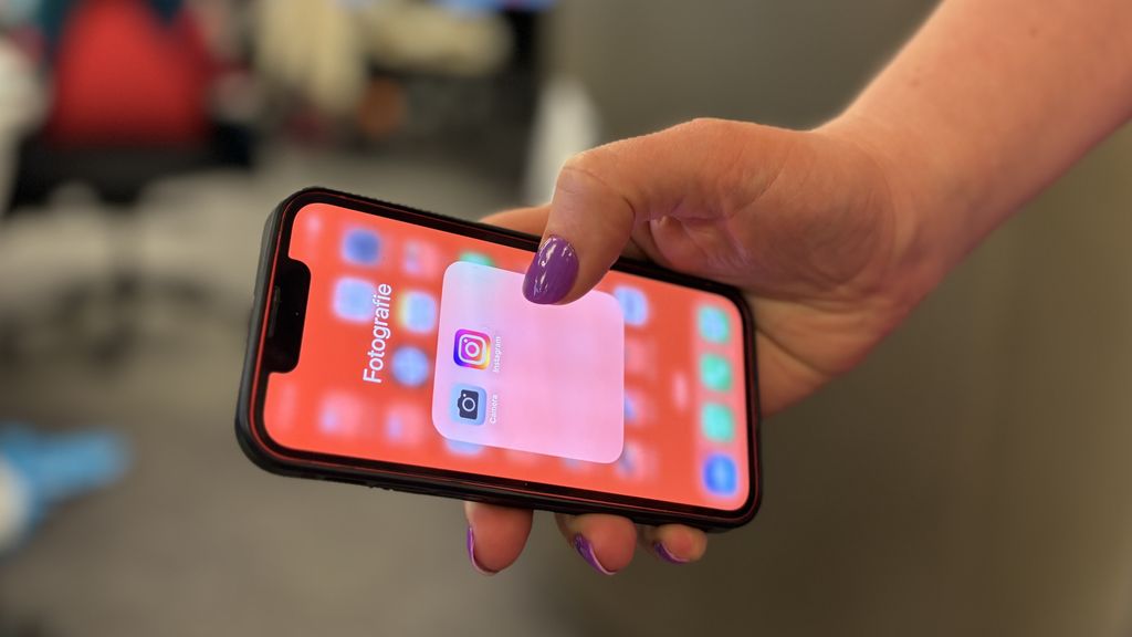 Foto: Verzekeraar komt met dekking tegen online pesten: 'Belangrijke stap'