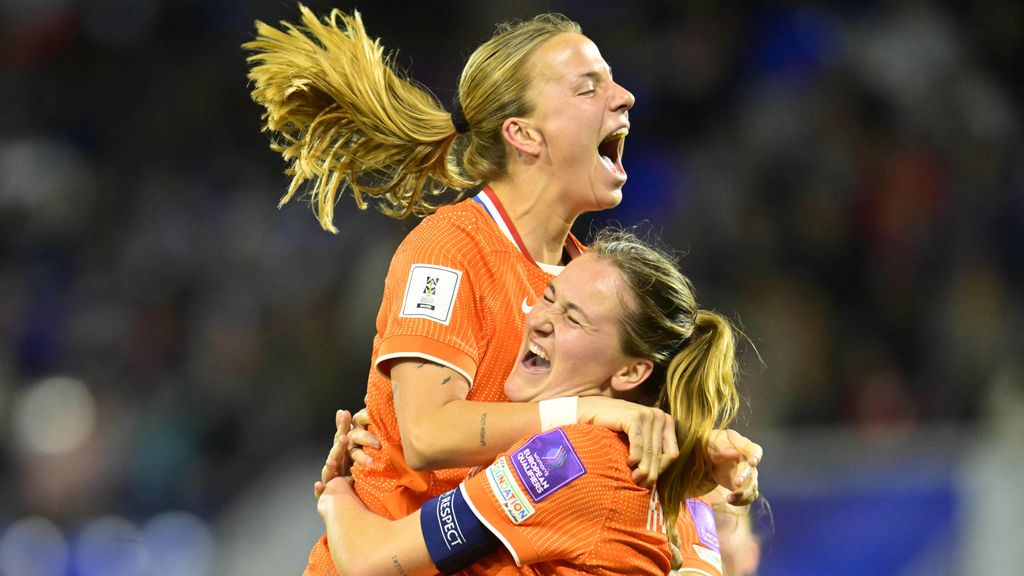 Oranje speelt gelijk in Frankrijk (1-1) en zet grote stap in WK-kwalificatie