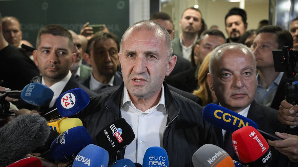 Meerderheid lonkt voor Bulgaarse verkiezingswinnaar Radev