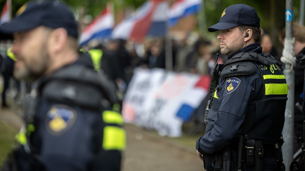4 op de 10 opgepakte relschoppers bij asielprotesten komen van buiten gemeente