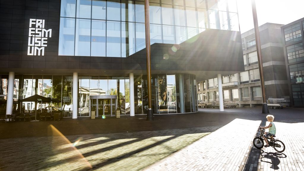 Fries Museum stelt tentoonstelling met zilverwerk uit vanwege zorgen om veiligheid
