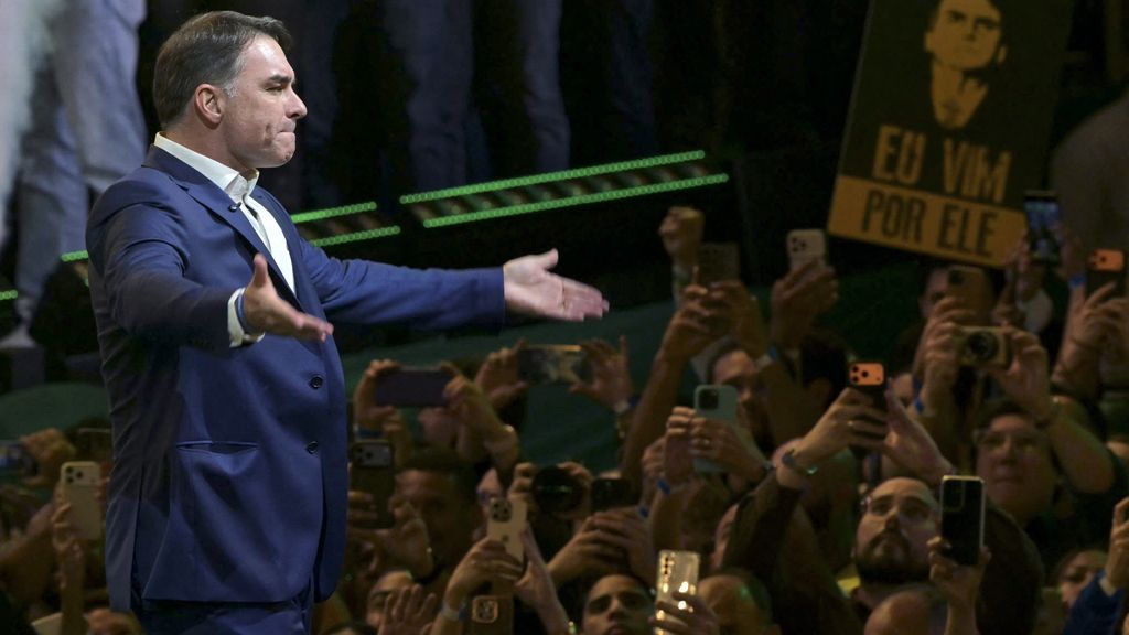 Zoon van Bolsonaro neemt het op tegen Lula bij presidentsverkiezing Brazilië