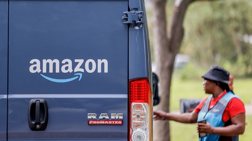Foto: Techgigant Amazon meer dan 3 biljoen dollar waard, als vijfde bedrijf ooit