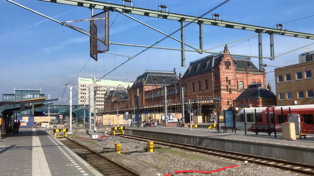 Fietsers kunnen op zijn vroegst in 2031 onder hoofdstation Groningen fietsen