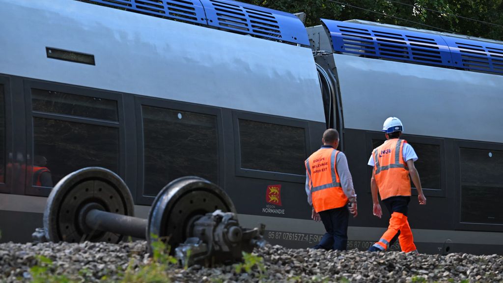 Foto: 'Geen aanwijzingen voor aanslag' bij ontsporing Franse trein