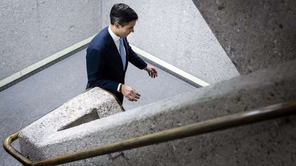 Hoe komt het kabinet aan een meerderheid? • Alle ogen op Jetten gericht, vanaf 10.15 uur is hij namens kabinet aan het woord